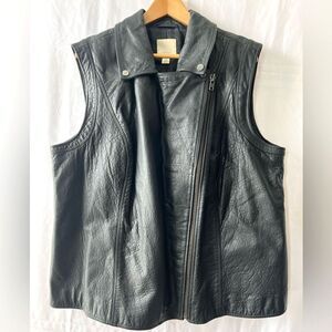 Sejour Black Leather Structured Collar Moto Vest Size 20W Edgy Chic Biker Edgy